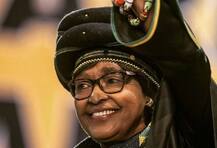 প্রয়াত দক্ষিণ আফ্রিকার বর্ণবৈষম্যের বিরুদ্ধে আন্দোলনের জননী, নেলসন ম্যান্ডেলার স্ত্রী উইনি