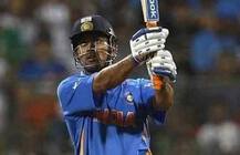 ২০১১ বিশ্বকাপের ফাইনালে ম্যাচ জেতানো ধোনির সেই ব্যাটের দাম কত জানেন?