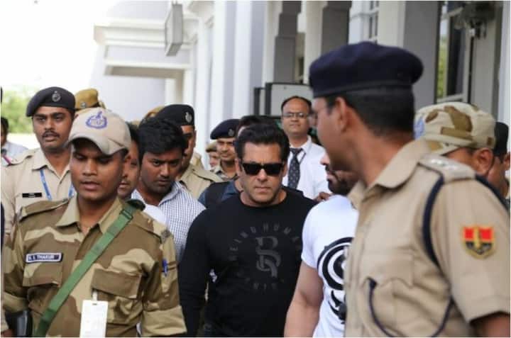 গতকাল সন্ধেতেই জোধপুরে পৌঁছে গিয়েছিলেন সলমন। 