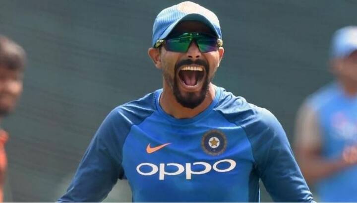 ভারতের তারকা অলরাউন্ডার রবীন্দ্র জাডেজা এই বল-বিকৃতি নিয়েই ব্যানক্রফটকে ব্যঙ্গ করেছেন