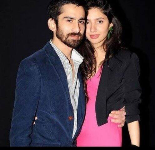 ২০০৭ সালে বিয়ে হয় পাকিস্তানি অভিনেত্রী মাহিরা খানের। তাঁর একটি ছেলেও আছে। যদিও ২০১৫ সালে তাঁর বিবাহ বিচ্ছেদ হয়ে যায়