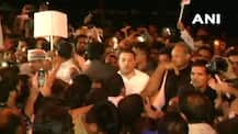 কাঠুয়া, উন্নাওয়ে গণধর্ষণের প্রতিবাদে মধ্যরাতে ইন্ডিয়া গেটে মোমবাতি মিছিলে রাহুল গাঁধী
