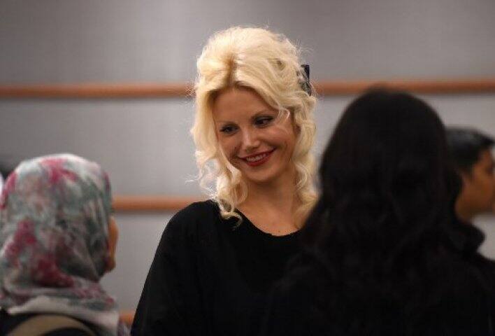 আগামীকাল পর্যন্ত চলবে এই ফ্যাশন সপ্তাহ। শেষদিনে মহিলাদের জন্য থাকবে রুশ ব্যালে।