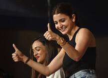 ৮ মার্চের জন্য আর তর সইছে না, হরমনপ্রীতদের ফাইনালে উঠতে দেখে ট্যুইট উচ্ছ্বসিত অনুষ্কার