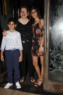 ববিতা কপূরের জন্মদিনে হাজির গোটা কপূর খানদান, তবে পার্টির নজর কাড়লেন ইনি