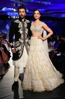 ফের একসঙ্গে বলিউডের দুই প্রাক্তন, তাঁদের জুটি থেকে কার্যত চোখ সরছিল না