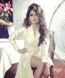 সত্যি! হার্দিক পাণ্ড্যকে ‘ডেট’ করছেন ঊর্বশী রৌতেলা?