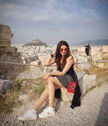 ৪৯-এ ভাগ্যশ্রী, বলিউডের যেকোনও নবাগতাকে ফেলতে পারেন কঠিন প্রতিযোগিতায়