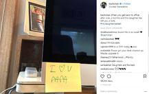 যখন মিষ্টি চিঠি দিয়ে বাবা অভিষেক বচ্চনকে সারপ্রাইজ দিলেন ছোট্ট আরাধ্যা