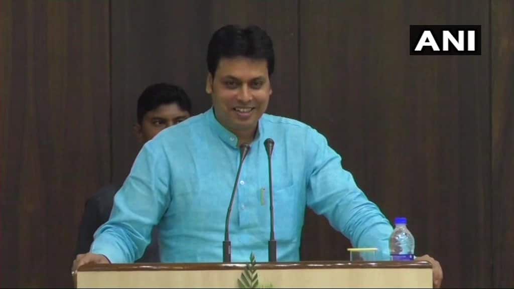 'Stop Running After Govt Jobs, Milk Cows Instead': Tripura CM Biplab Deb's Latest Shocker সরকারি চাকরির পিছনে না ছুটে পানের দোকান খুলুন, দুধ দুইয়ে রোজগার করুন, তরুণ প্রজন্মকে পরামর্শ বিপ্লব দেবের