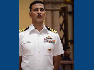 Army Man Writes Open Letter To Twinkle Khanna, Slams Her And Akshay Kumar For Auctioning Navy Uniform রুস্তম-এ পরা  নৌ অফিসারের ইউনিফর্ম নিলাম করছেন অক্ষয়, খোলা চিঠিতে আইনি পদক্ষেপের হুঁশিয়ারি  সেনা অফিসারের, পাল্টা ট্যুইঙ্কলের