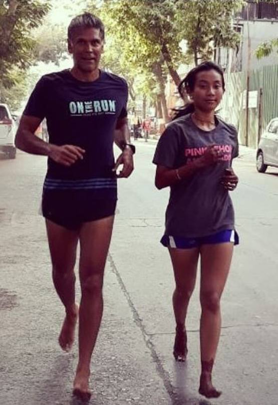 তাই তাঁরা বিয়ের পর মধুচন্দ্রিমায় না গিয়ে ফিরেছেন দৌড়ের ময়দানে