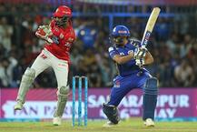 কিংস ইলেভেন পঞ্জাবকে ৬ উইকেটে হারিয়ে প্লে-অফের দৌড়ে টিকে থাকল মুম্বই ইন্ডিয়ান্স