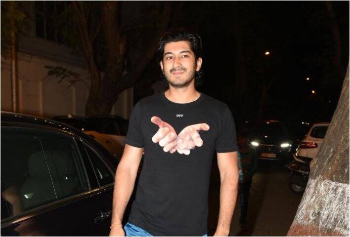 সোনমের ভাবী স্বামী আনন্দ থাকেন দিল্লিতে। তাঁর ব্যবসা আছে। 