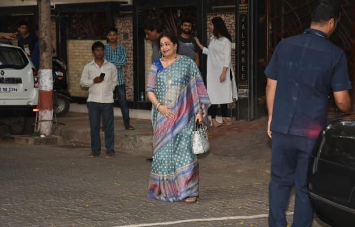 অনিল কপূরের পড়শি কিরণ খের।