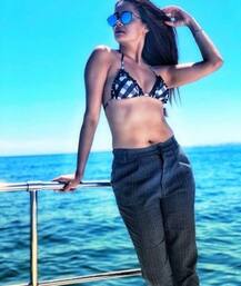 বলিউডের এই সুন্দরীরা বিবাহিত হলেও থাকেন একাই