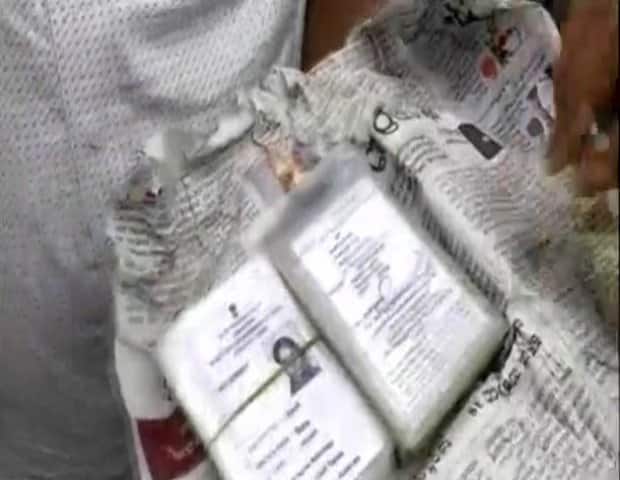 কর্ণাটকে জাল ভোটার কার্ড উদ্ধার নিয়ে মোদীর তোপ, ভোটাররা যেন কংগ্রেসকে ক্ষমা না করেন