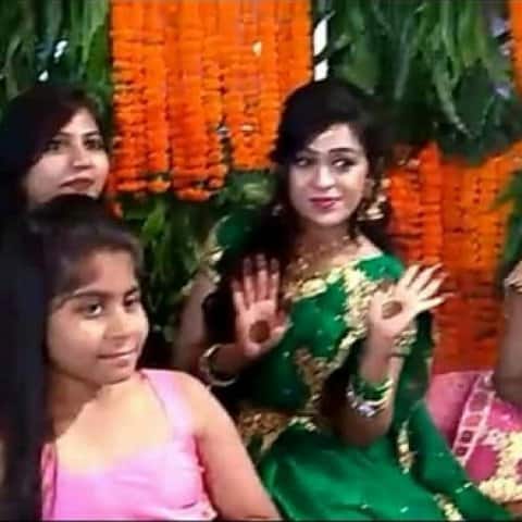 রাঁচি থেকে লালুপ্রসাদের ঘনিষ্ঠ সহযোগী তথা দলের সাধারণ সম্পাদক ভোলা যাদব জানান, তাঁরা বৃহস্পচতিবার সন্ধ্যার বিমানে পটনা পৌঁছবেন।