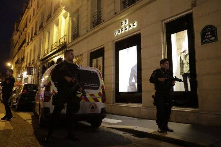 Paris knife attack,Two dead, 13 injured in deadly attack লোন উলফ অ্যাটাকের আতঙ্ক ফিরল প্যারিসে,ছুরি নিয়ে হামলা, মৃত ২,জখম ১৩