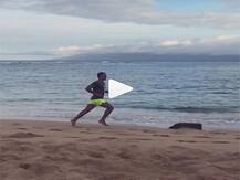 হাওয়াই দ্বীপপুঞ্জে মধুচন্দ্রিমায় গিয়ে কীভাবে সময় কাটাচ্ছেন মিলিন্দ সোমান-অঙ্কিতা