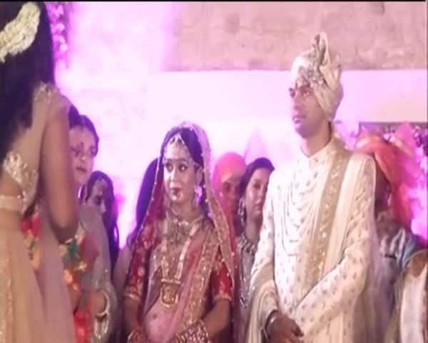 দলীয় বিধায়ক চন্দ্রিকা রাইয়ের মেয়ে ঐশ্বর্যর সঙ্গে বিয়ে হল আরজেডি প্রধান লালুপ্রসাদ যাদবের বড় ছেলে তেজপ্রতাপের
