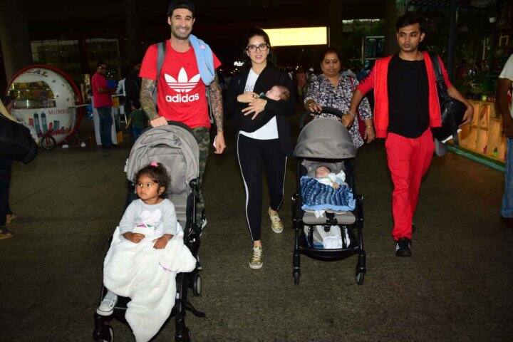  মুম্বই ফিরল সানি লিওনের গোটা পরিবার