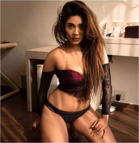 Hot Photos Of Hritu Zee At Instagram | ইনস্টাগ্রামে হট ছবি দিয়ে ভক্ত
