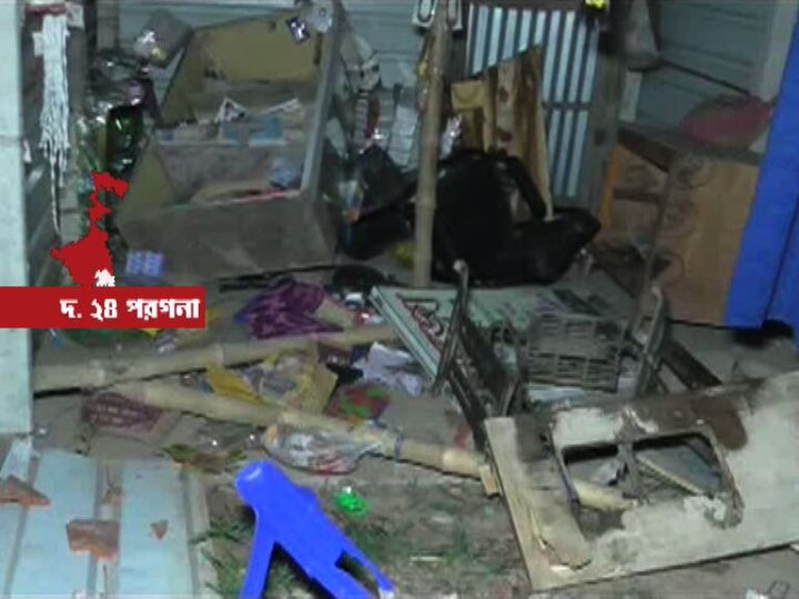 TMC attacked BJP candidates’ houses in Sonarpur সোনারপুরে বিজেপির ২ পরাজিত প্রার্থীর বাড়ি আগুন দিল তৃণমূল