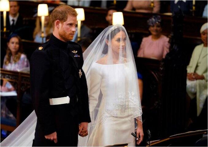 উইন্ডসর ক্যাসলের সেন্ট জর্জেস চ্যাপেলে অনুষ্ঠিত হল রাজকীয় বিয়ে