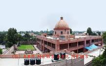 সরকারি বাংলোয় কাঁসিরামের নামে সৌধ, ৩৫ কোটির গোলাপী পাথরের বাংলোয় থাকবেন মায়াবতী!