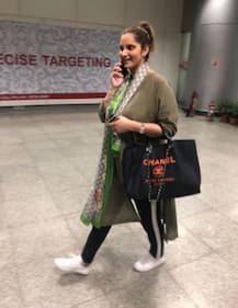 বেবি বাম্প দেখা গেল সানিয়া মির্জার