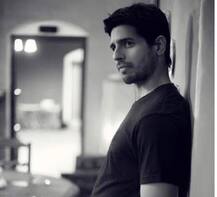 পশু সুরক্ষা নিশ্চিত করুন কঠিন শাস্তি দিয়ে, মোদীকে চিঠি অভিনেতা সিদ্ধার্থ মালহোত্রার