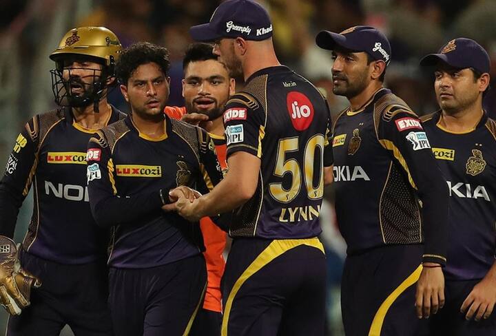  এবারের আইপিএলে কোয়ালিফায়ারেই শেষ হল কেকেআরের দৌড়। আগামী রবিবার ফাইনালে টক্কর সানরাইজার্স ও চেন্নাই সুপার কিংসের। 