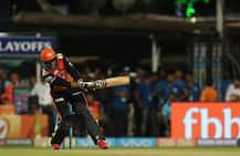 দেখুন: ইডেনে ধোনির হেলিকপ্টার শটের \'রশিদ খান-সংস্করণ\'