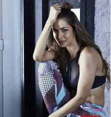 এঁরা বলিউডের মহার্ঘ্যতম আইটেম গার্ল