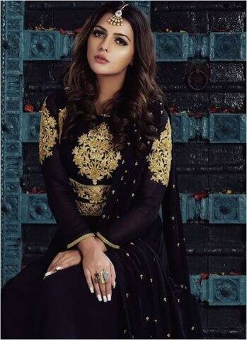 কেরিয়ারের শুরুটা মডেলিং দিয়ে করেন রূহি। তিনি রাজস্থানের জয়পুরের বাসিন্দা। ছবি - ইনস্টাগ্রাম।