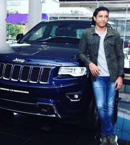 ফারহান আখতার ও অধুনা- ২০১৬ তে বিবাহের আর্জি মঞ্জুর হয় ২০১৭ তে। ২০০০ সালে দুজনের বিয়ে হয়েছিল। তবে ক্ষতিপূরণের পরিমাণ সম্পর্কে কেউ কিছুই জানেন না। বিষয়টি খুবই গোপনীয়। ছবি- ইন্সটাগ্রাম