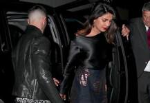 প্রেমের কানাঘুষোর মধ্যেই প্রিয়ঙ্কা ডিনারে গেলেন ১০ বছরের ছোট ‘বয়ফ্রেন্ড’-এর সঙ্গে