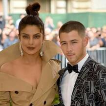 প্রেমের জোরদার গুঞ্জনের মধ্যেই নিক জোনাসকে নিয়ে ডেটে গেলেন প্রিয়ঙ্কা চোপড়া