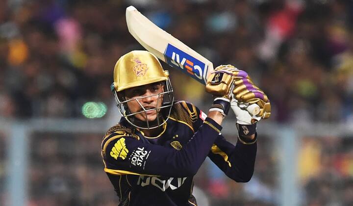 এবারের আইপিএল-এ কলকাতা নাইট রাইডার্সের হয়ে খেলেন শুভমান। তখনই তাঁর সঙ্গে সুহানার দেখা হয়