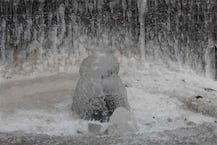 মানালির পথে-৫: মেঘ-পাহাড়ের সোলাং ভ্যালিতে বরফের শিবলিঙ্গ!