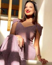 আগামী মাসেই বিয়ে মিমোর,  খুবই গ্ল্যামারাস মিঠুনের ভাবী পুত্রবধূ