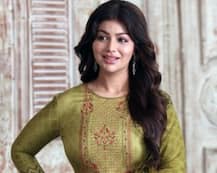 করিয়েছেন একাধিক প্লাস্টিক সার্জারি, দীর্ঘদিন পর ফটোশ্যুট করালেন আয়েষা টাকিয়া