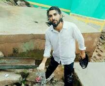 ইদের ছুটিতে বাড়ি যাচ্ছিলেন, কাশ্মীরী এই সেনা জওয়ানকে অপহরণ করে খুন করল জঙ্গিরা