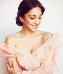 বাড়ি সাজাতে কিয়ারার পছন্দ সাদা রঙ! দেখে নিন বিলাসবহুল অন্দরমহলের ছবি