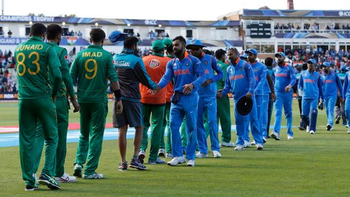 waqar younis says, pakistan a fair chance to win 2019 cricket world cup champions trophy england চ্যাম্পিয়ন্স ট্রফির ফাইনালের উল্লেখ করে ওয়াকারের দাবি, পাকিস্তানের বিশ্বকাপ জয়ের সম্ভাবনা প্রবল জোরাল