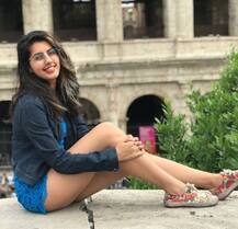 ইনস্টাগ্রামে ছবি শেয়ার করলেন তাপসী পান্নুর বোন শগুন