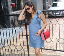 অন্তঃসত্ত্বা অবস্থায় এই পোশাক পরে স্টাইলের নতুন স্টেটমেন্ট তৈরি করলেন মীরা রাজপুত