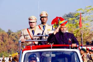 পঞ্জাব থেকে মধ্যপ্রদেশ এলেন এক মহিলা তাঁর হিরো আইপিএস অফিসার সচিন অতুলকারের সঙ্গে দেখা করতে!