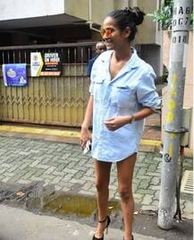 ডেনিম শার্টে বাড়ির বাইরে পুনম পান্ডে, অনুরাগীদের প্রশ্ন, \'প্যান্ট কোথায়?\'